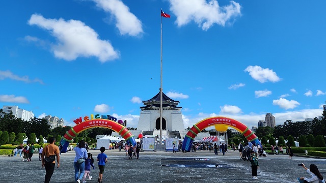 2022-12-03 2022年臺灣閱讀節旅途小徑推廣擺攤(另開新視窗/jpg檔)